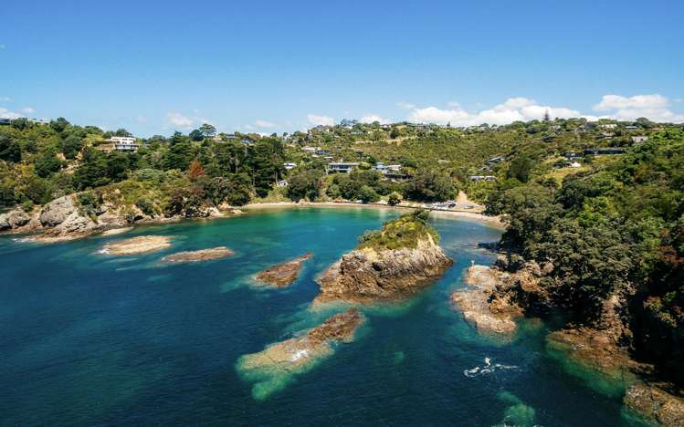 71-73 Coromandel Road Oneroa_15