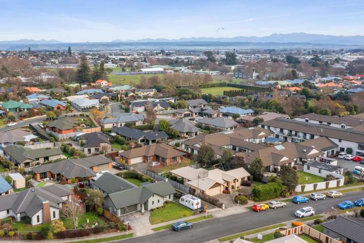 74 Templemore Drive Richmond_18