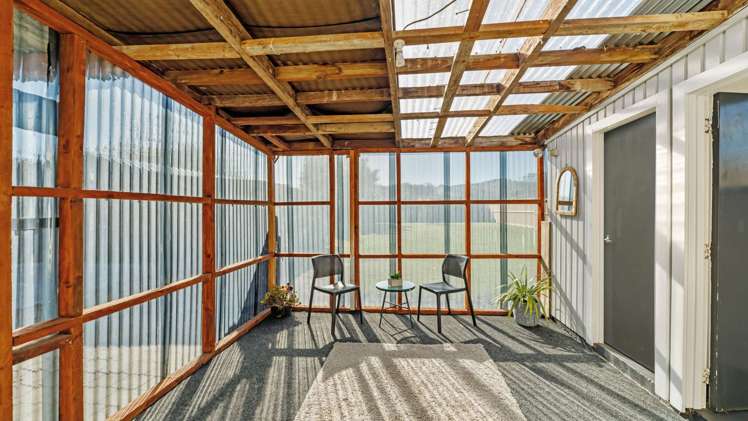 8 Daphne Street Outer Kaiti_11