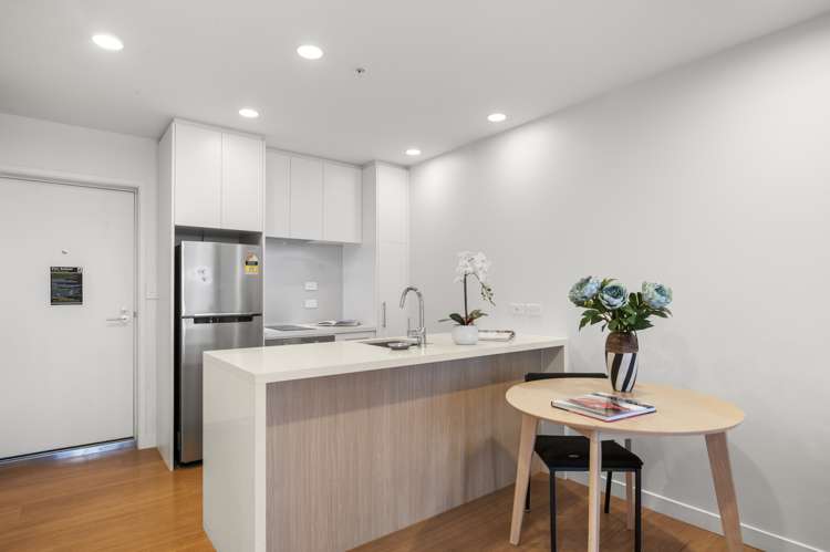 1005/438 Queen Street Auckland Central_10