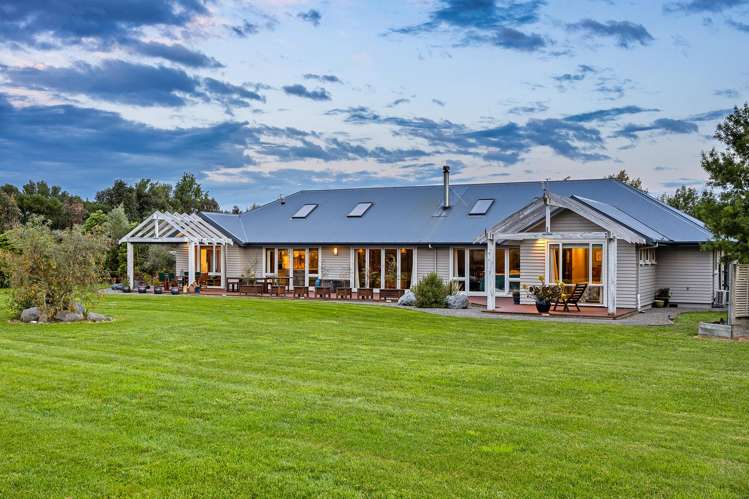 192 Terrace Road Leithfield_44