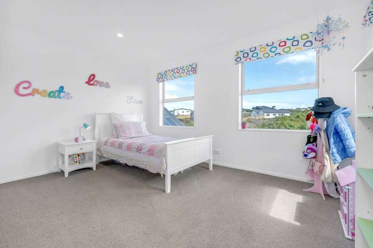 16 Cadwil Drive Beachlands_21