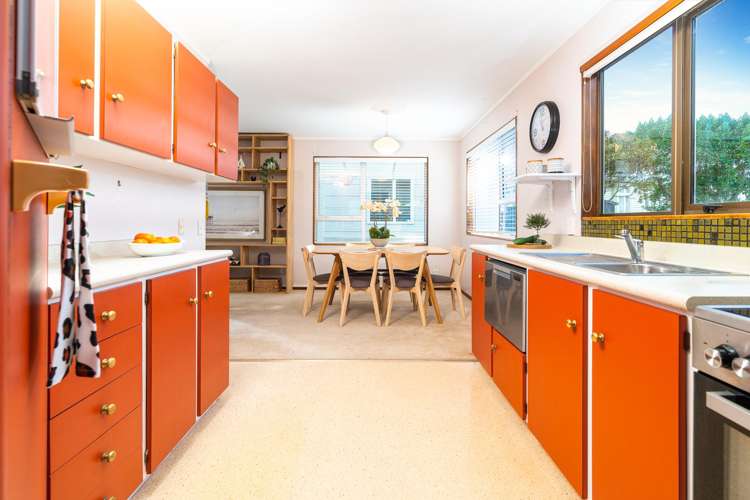 104 Tauhinu Road_5
