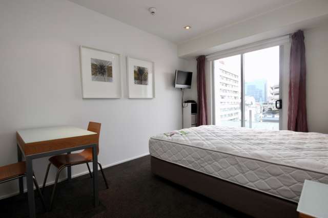 907/6-8 Lorne Street 10015_3