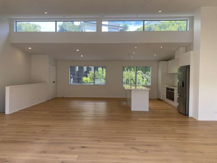 30i Kempthorne Crescent 1725_1