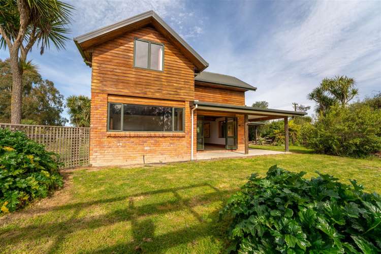 531 Doake Road Levels Valley_1