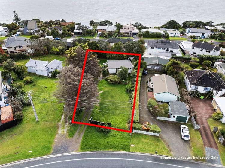 1366 Whangaparoa Road_5