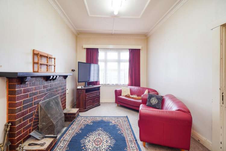 76 King & 143 Main Streets Otautau_13