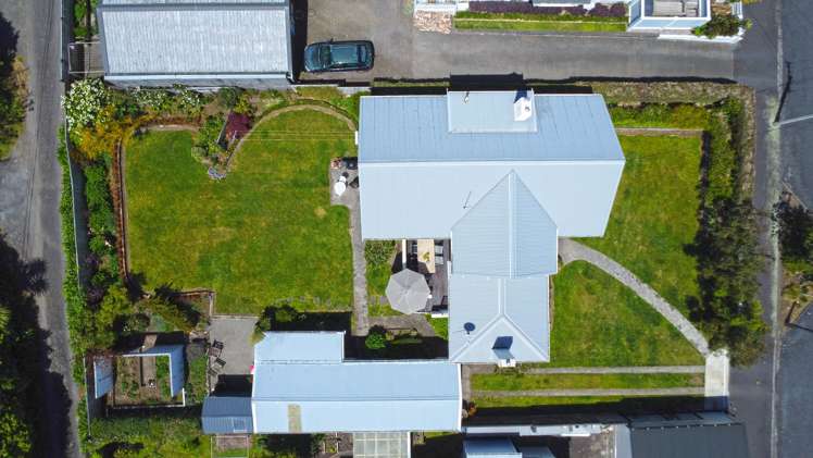 13 Paynters Avenue Strandon_18