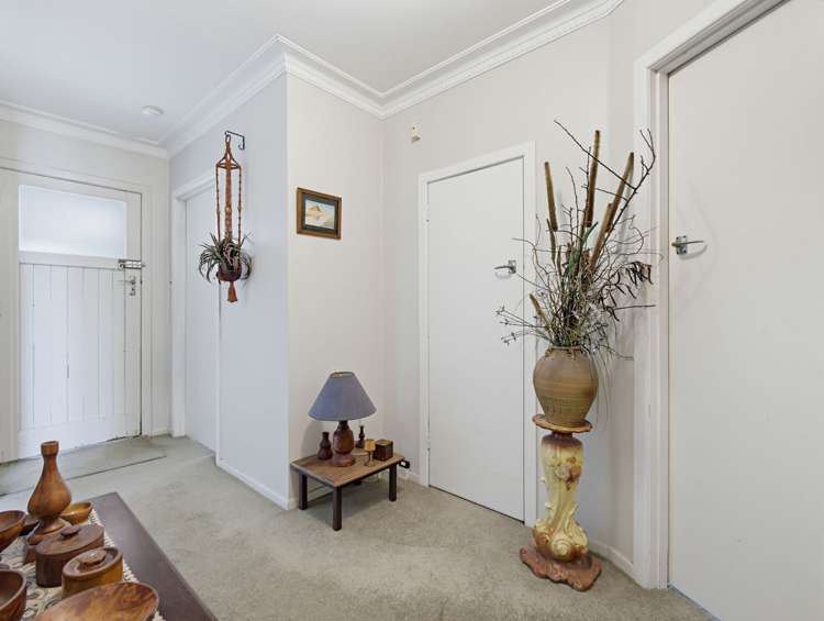 24A McIntyre Road Mangere Bridge_16
