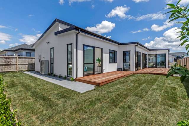 5 Smithson Street Wainui_2