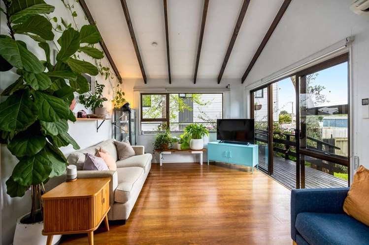 63B Woodward Road Mount Albert_3