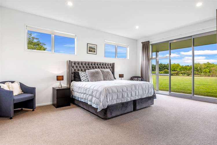 423 Mount Thomas Road Fernside_8