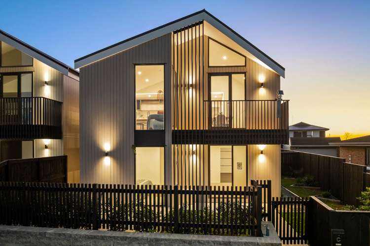 12C White Heron Drive_0