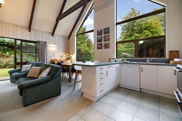 36 Adamson Drive Arrowtown_9