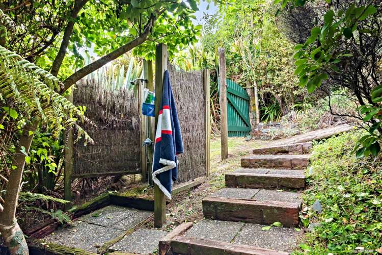 188 Kawakawa Bay Coast Road Kawakawa Bay_10