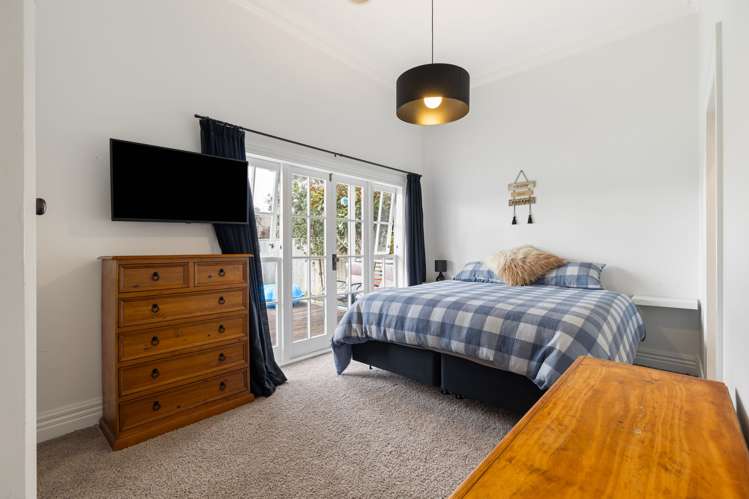 17 Perrin Place_4