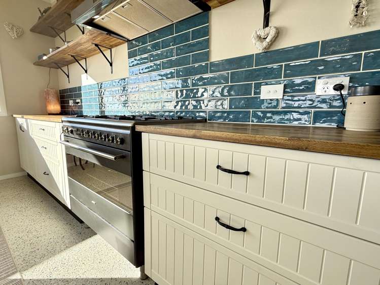 9 Surrey Street Orepuki_19