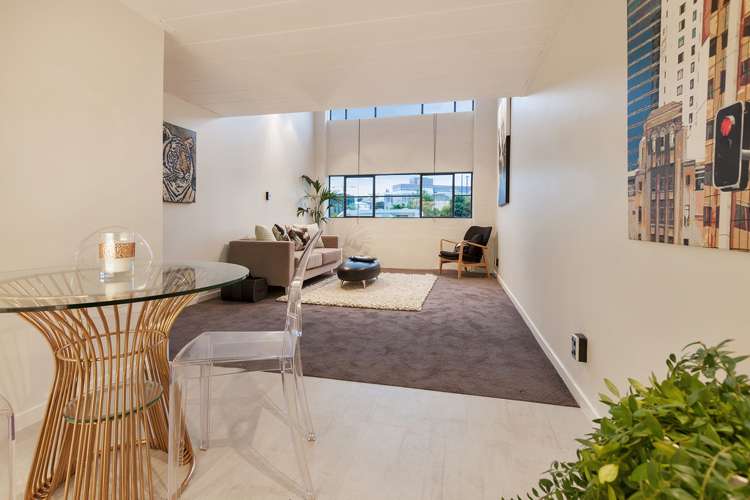4/3 Akiraho Street Mount Eden_2