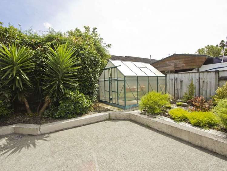 27 Burnton Street Epuni_18