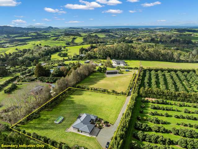 Private and Verdant Tara Road Retreat