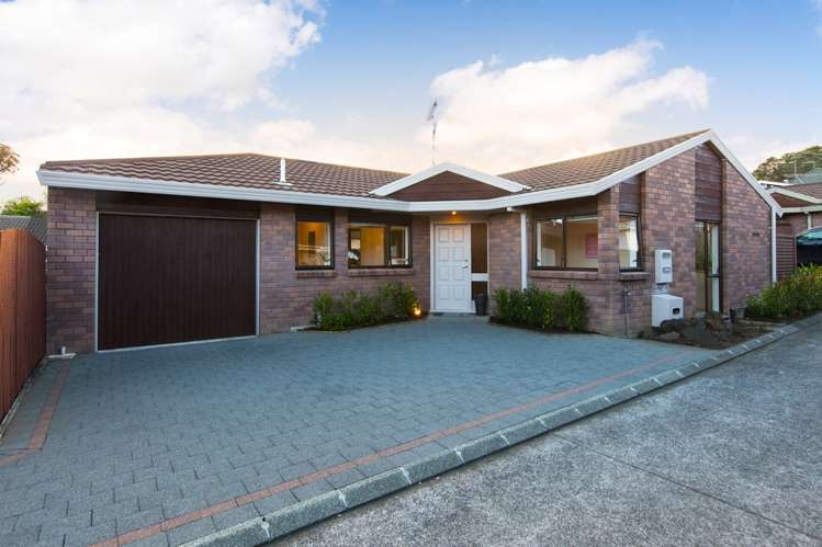 2/48 Turama Road Royal Oak_11