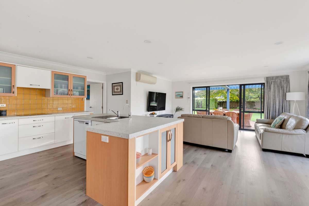 200 The Oaks Drive_3