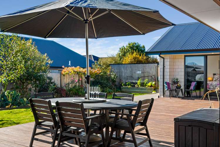 6 Spitfire Drive Burleigh_10