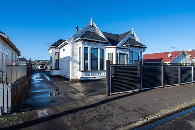 Family Home in Saint Kilda