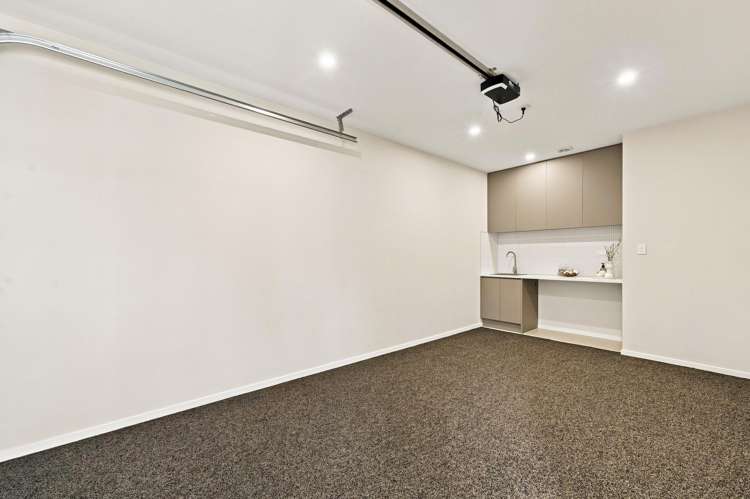 17D Rock Isle Road Torbay_22
