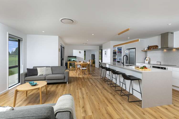 131 Bodhisattva Road Waitoki_13