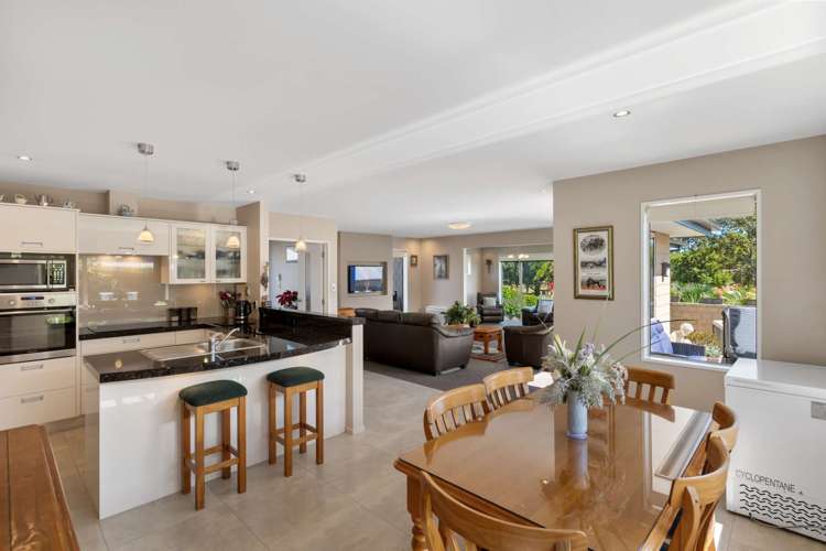 20 Titirangi Crescent_0