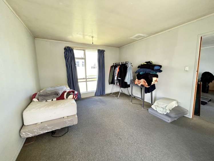 32 Tawavale Crescent Totara Vale_14