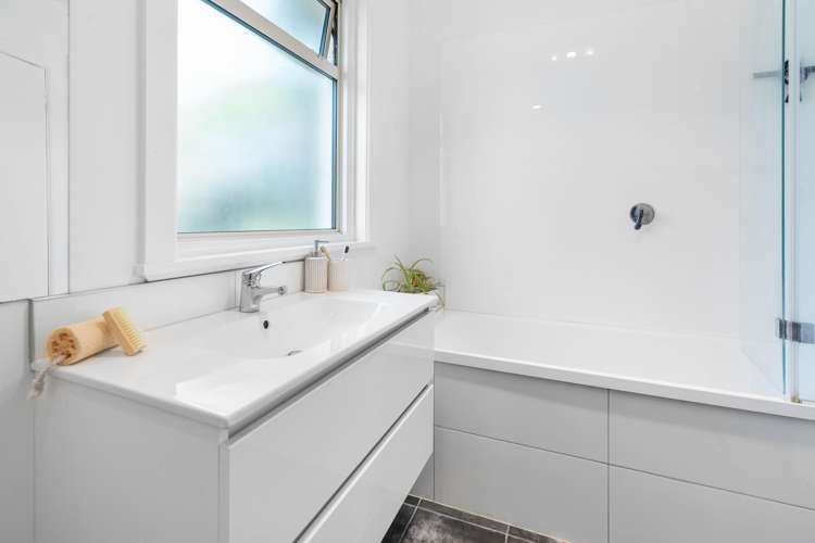 180 Guthries Road Belfast_9