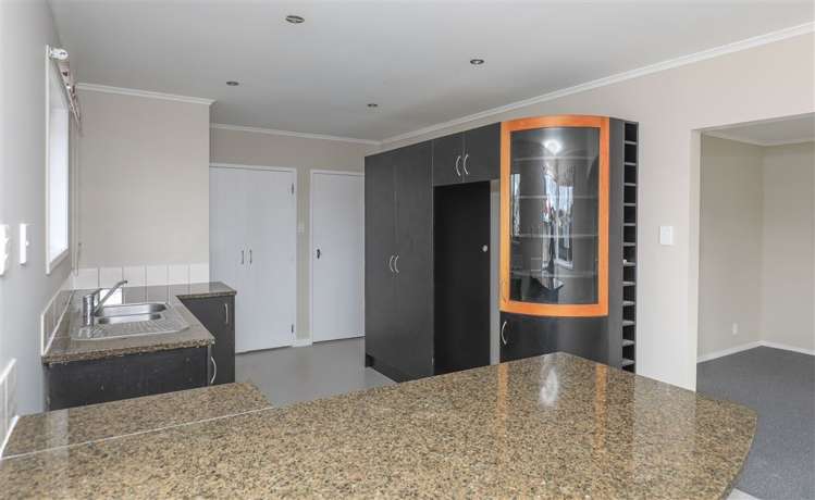 2 Tainui Lane Huntly_5