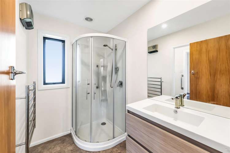 27 Lochee Road Upper Riccarton_16