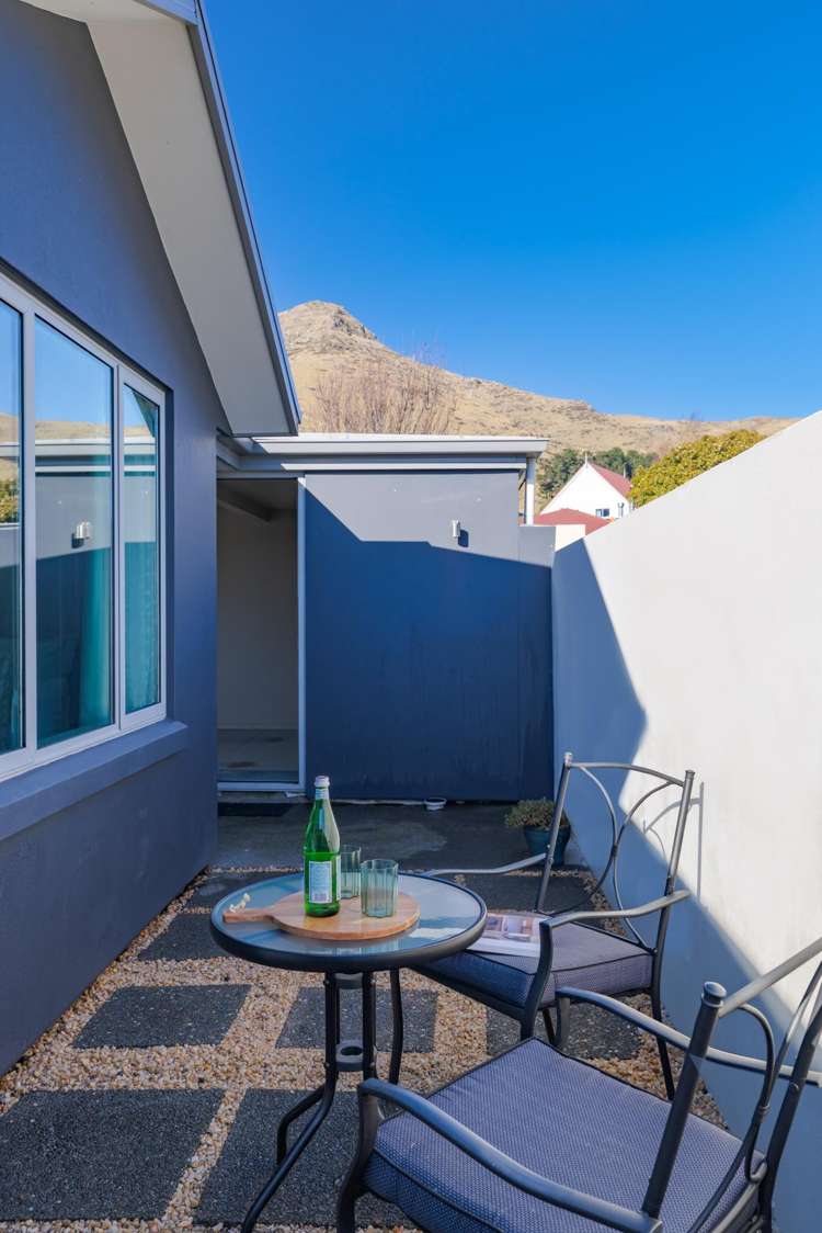 2/9 Marsden Street Heathcote Valley_16