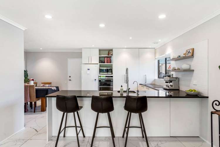 3 Evanda Crescent Conifer Grove_2