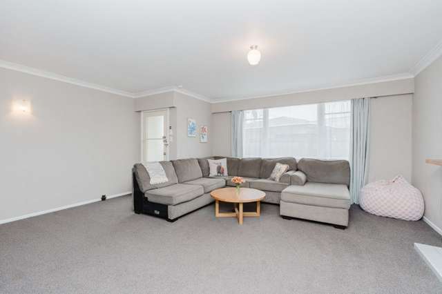 7 Anthony Crescent Bader_3