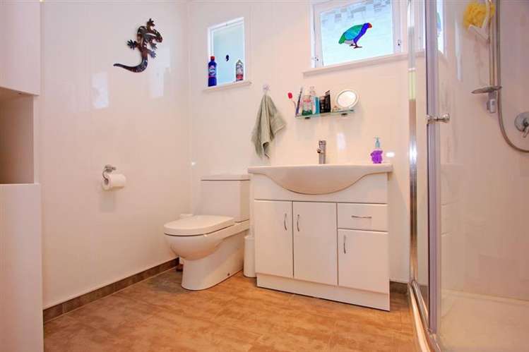 37 Heybridge Street Manurewa_6