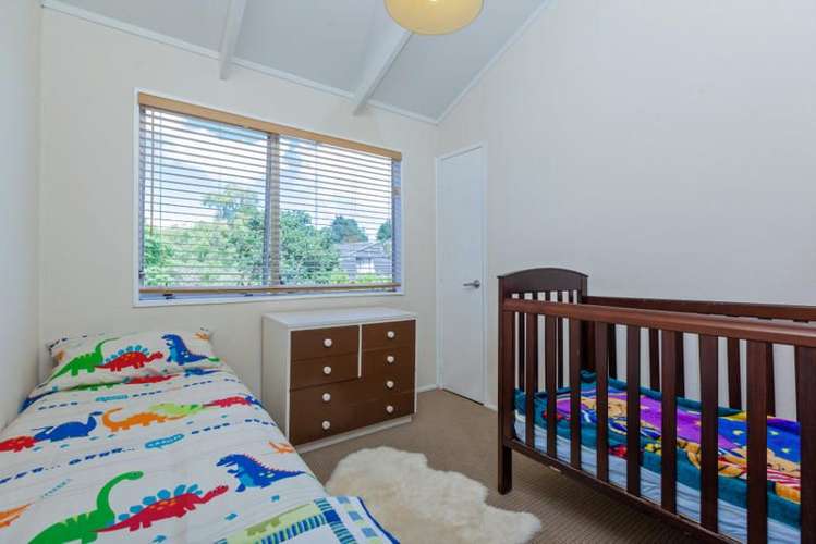38 Pokapu Street Titirangi_15