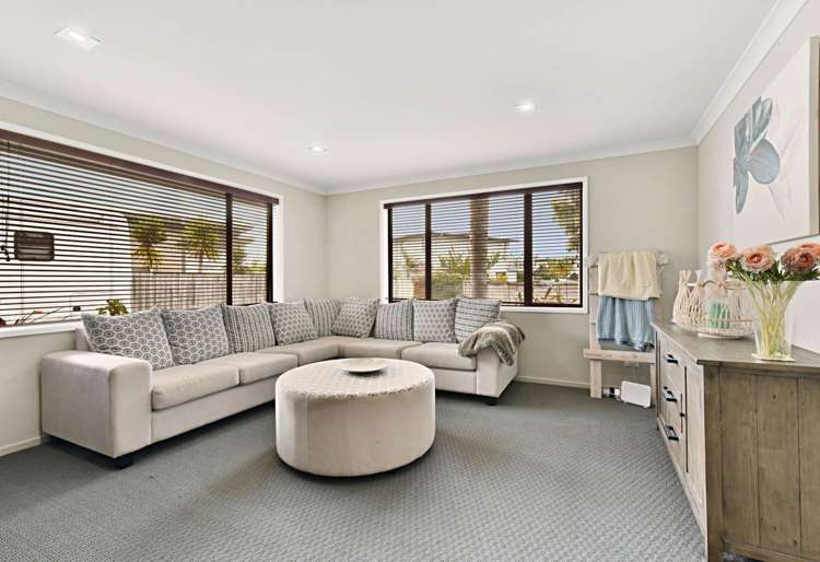 23 Columbia Crescent Beachlands_5