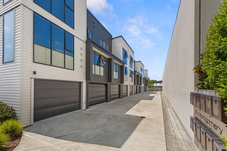 11/29 Montgomery Road_5