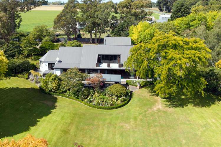 89 Beach Road East Ashburton_1