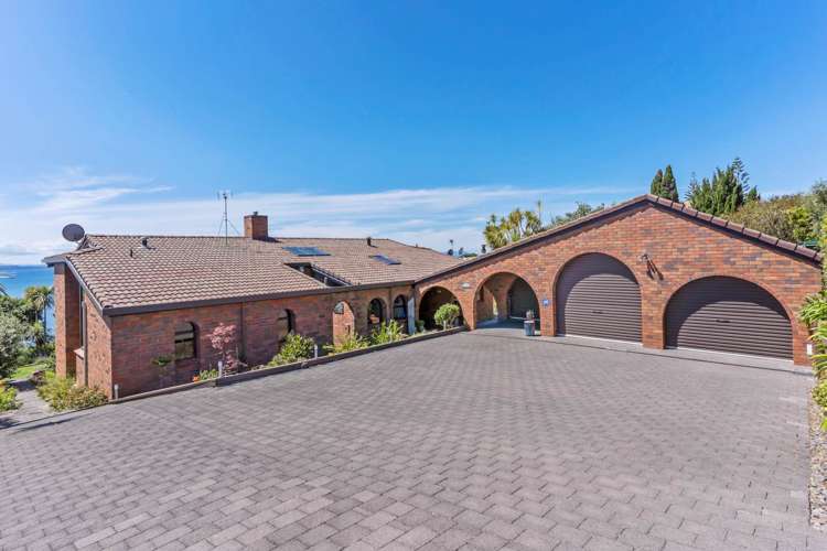 60 Pacific Parade Army Bay_53