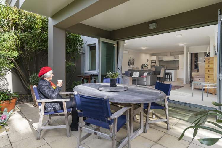 7/235 Dp Devonport Road Tauranga Central_6