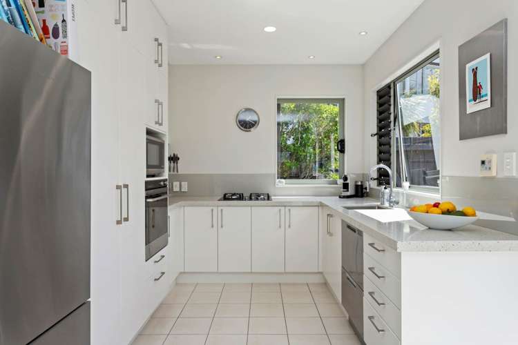 8/171 Riddell Road Glendowie_2