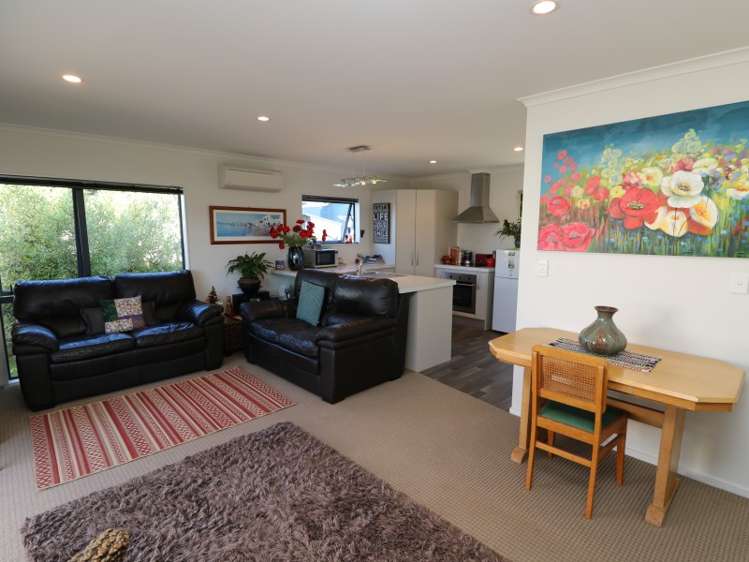 1 Kent Terrace Foxton Beach_7