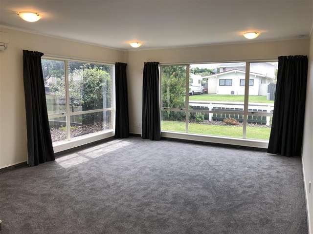 7A Watson Drive 1330_1