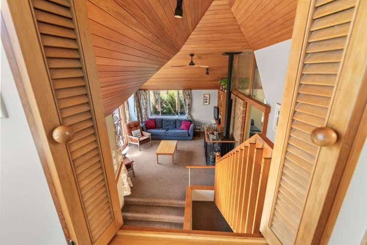 4 Kowhai Grove Akaroa_16